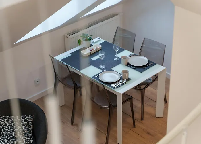 Raciborska 8 شقة *